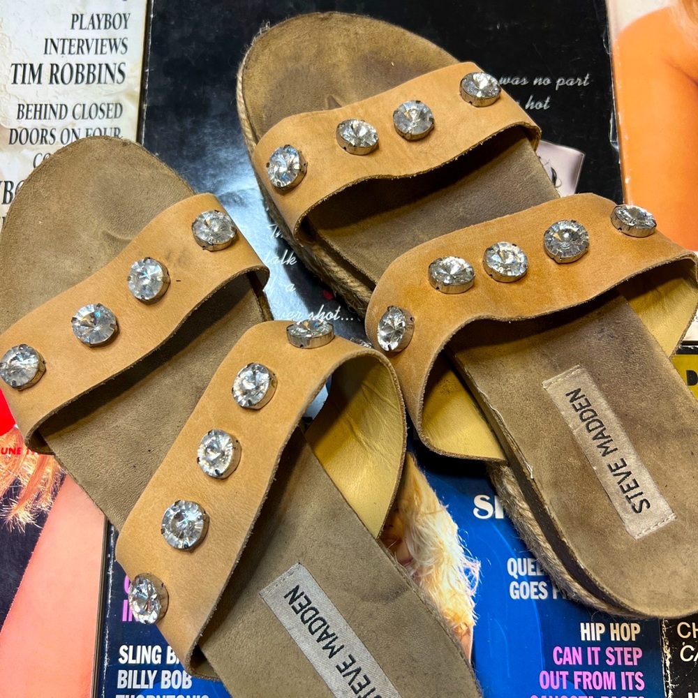 Platform sandals